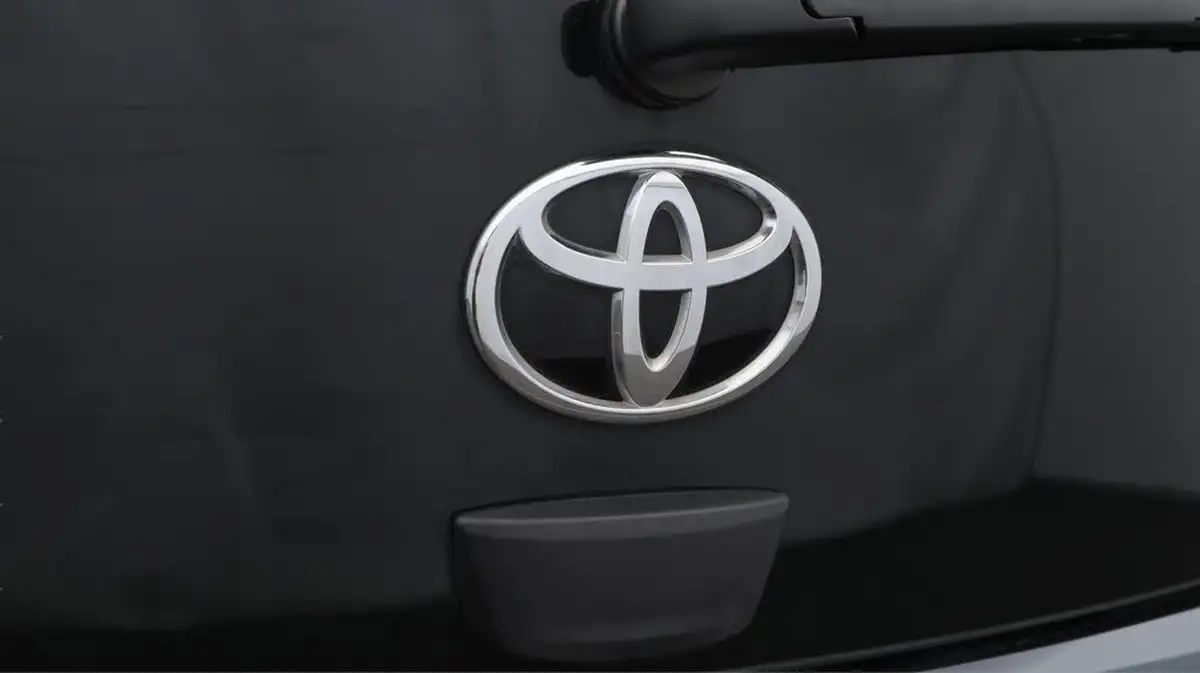 2019-toyota-aygo-10-vvt-i-x-play-tss-x-shift-big-21