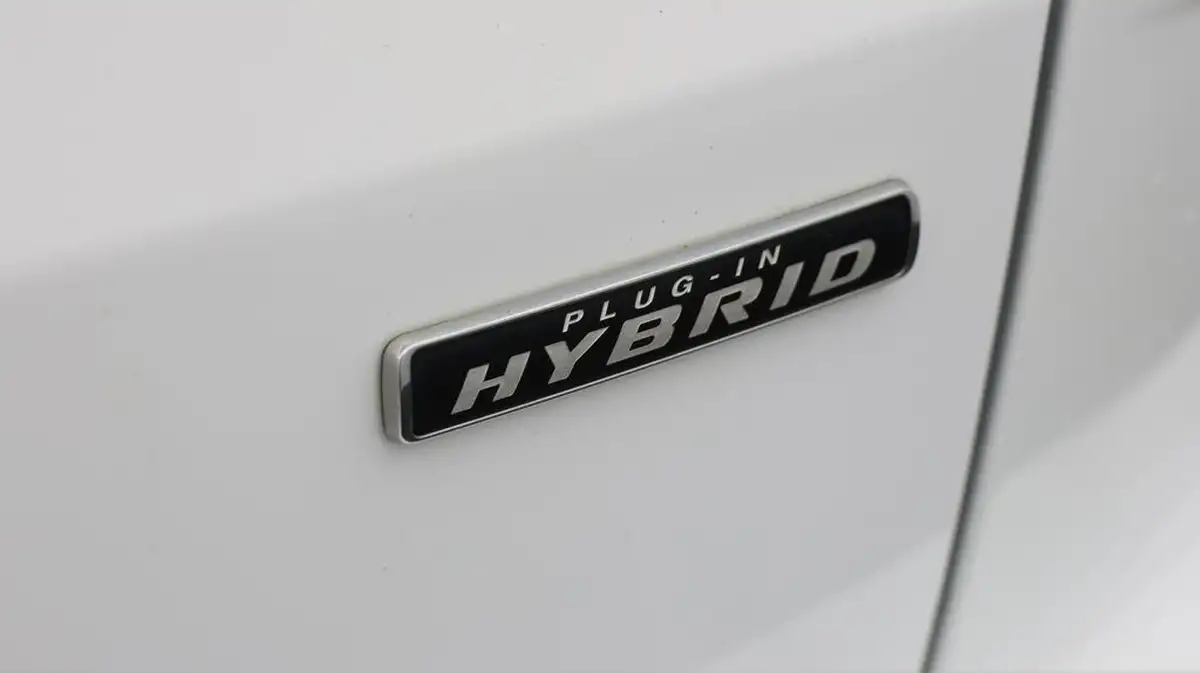 2022-ford-kuga-25t-st-line-x-edition-225ps-phev-big-38