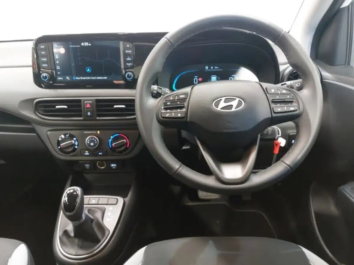 2024-hyundai-i10-10-advance-63ps-auto-big-6
