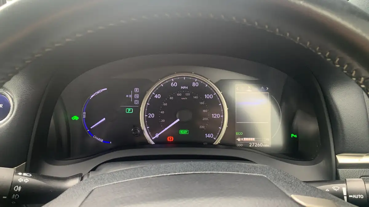 2018-lexus-ct-200h-18-covenience-pack-f-sport-leather-big-12