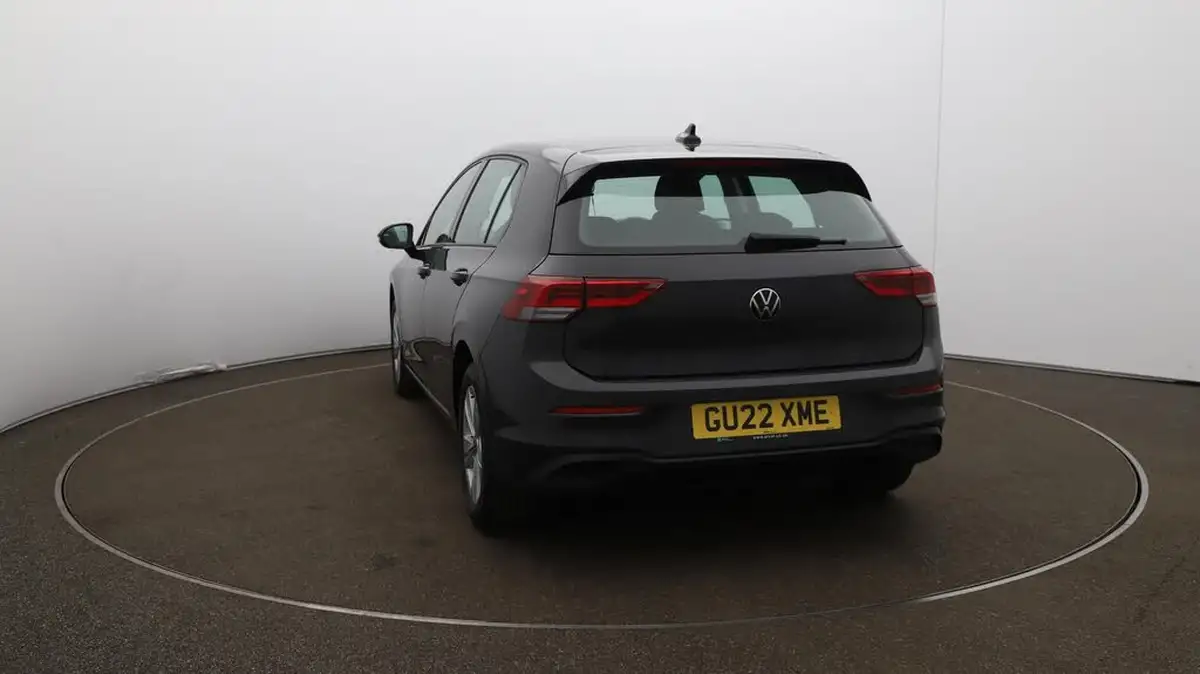 2022-volkswagen-golf-20tdi-life-hatchback-big-59