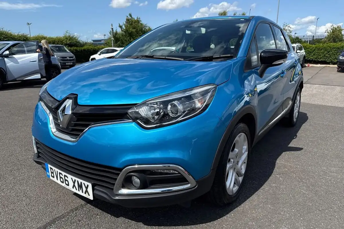 2016-renault-captur-15dci-dynamique-nav-90bhp-edc-auto-big-26