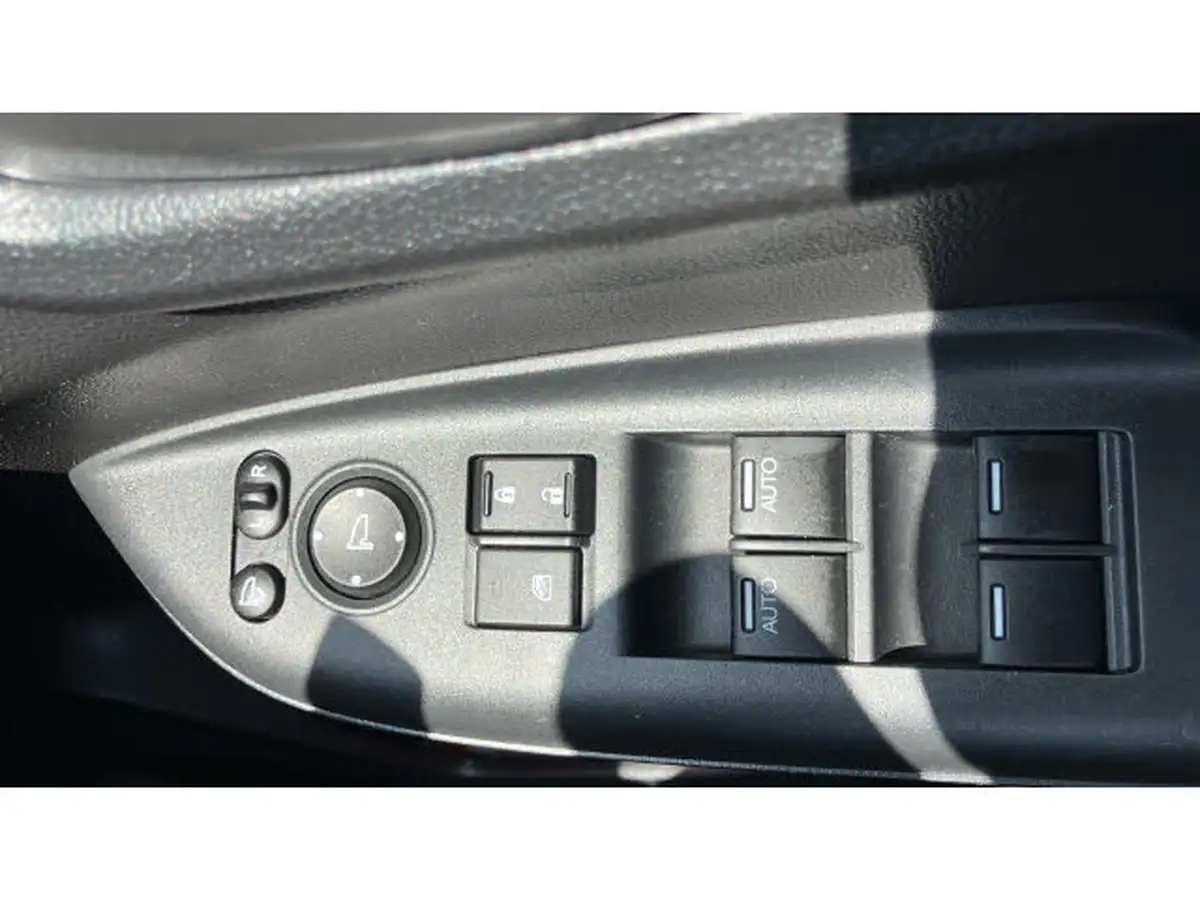 2019-honda-jazz-13-i-vtec-se-big-14