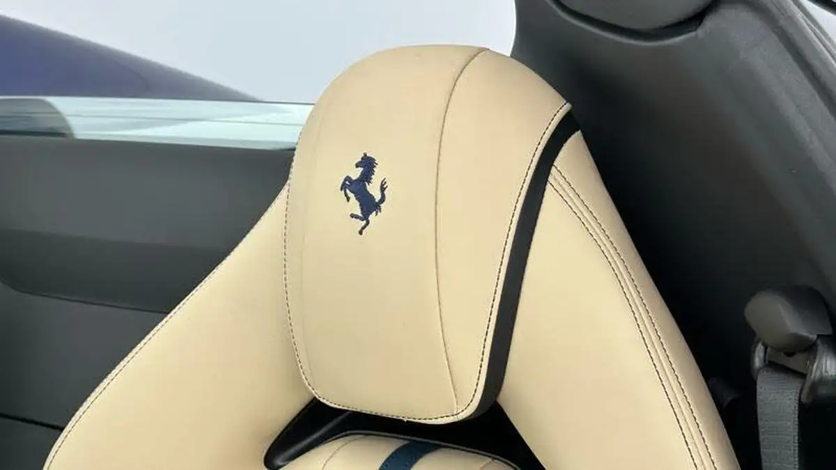 2022-ferrari-812-gts-big-13