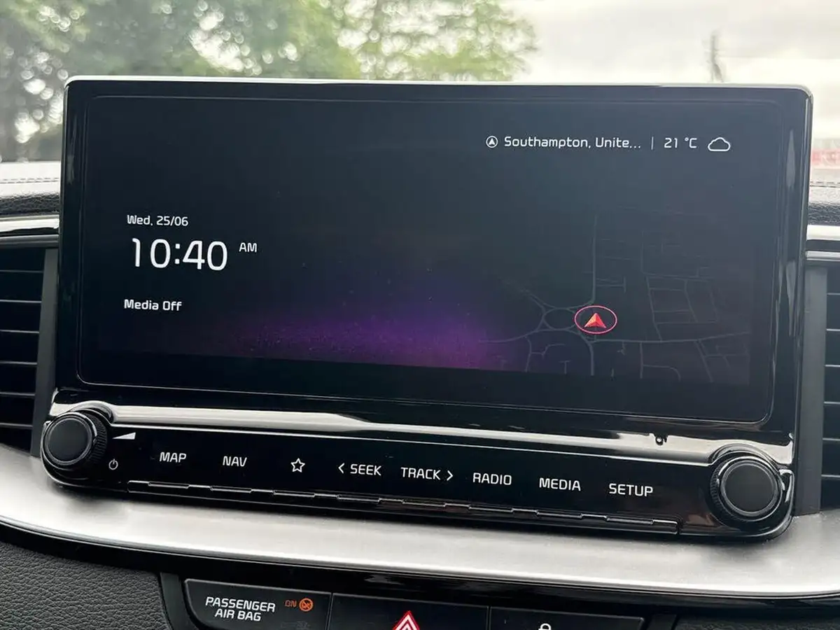 2022-kia-xceed-15-t-gdi-3-big-11