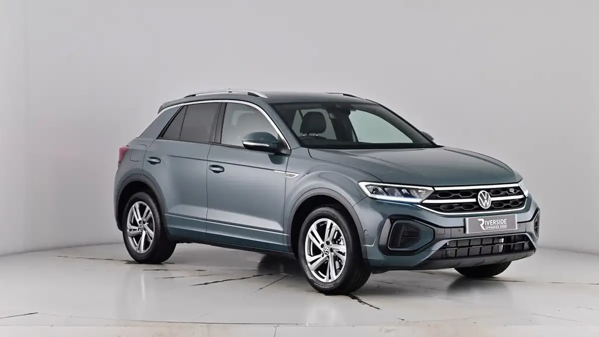 2025-volkswagen-t-roc-15-tsi-r-line-hatchback-5d-dsg-big-47