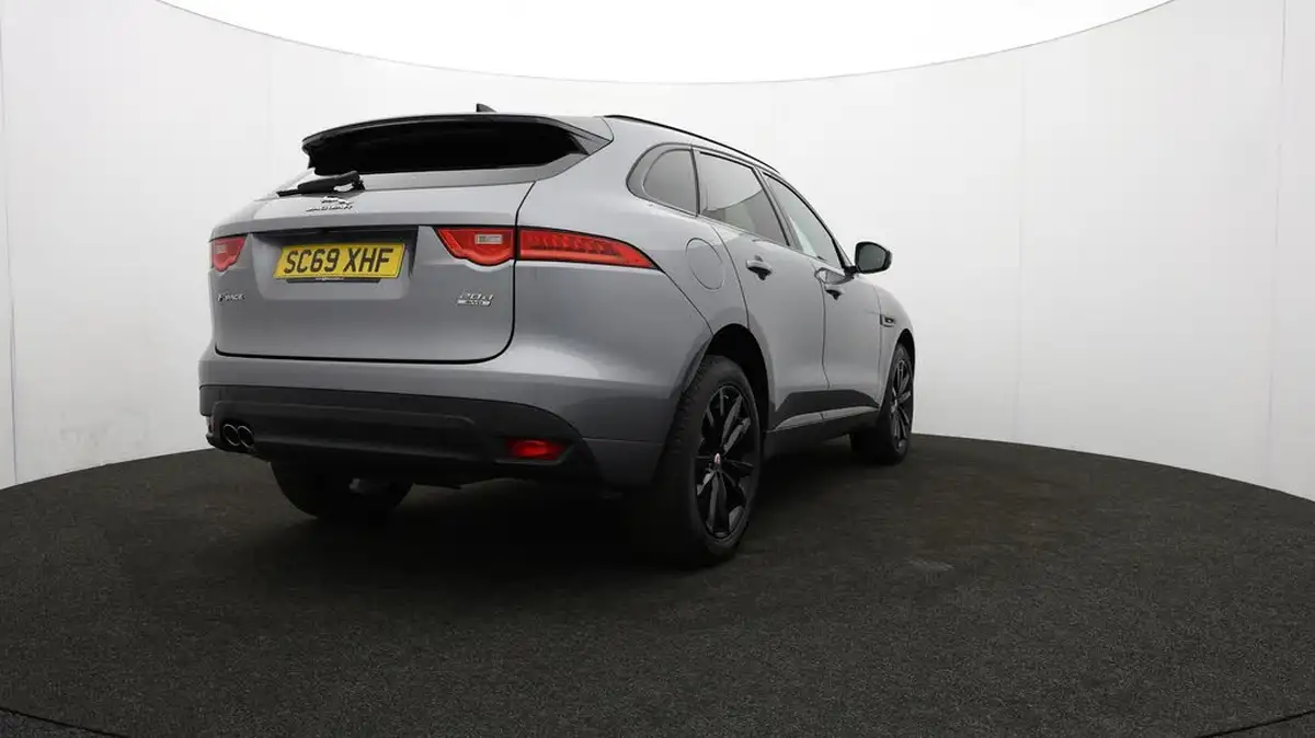 2020-jaguar-f-pace-20-i4d-chequered-flag-180ps-big-75