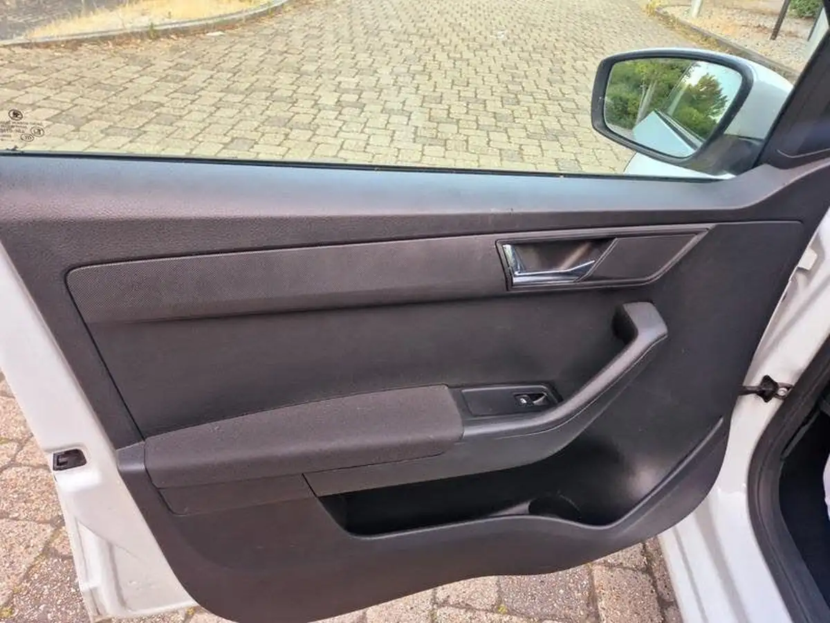 2019-skoda-fabia-10-tsi-se-l-95ps-ss-hatchback-big-31