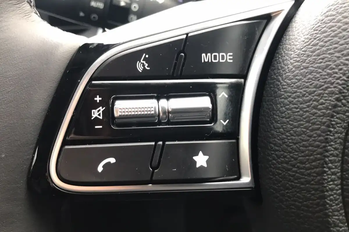 2025-kia-ceed-15-t-gdi-3-sportswagon-dct-big-47