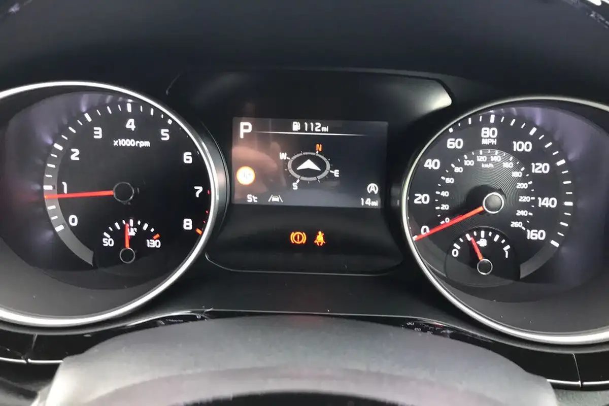 2025-kia-ceed-15-t-gdi-3-sportswagon-dct-big-23