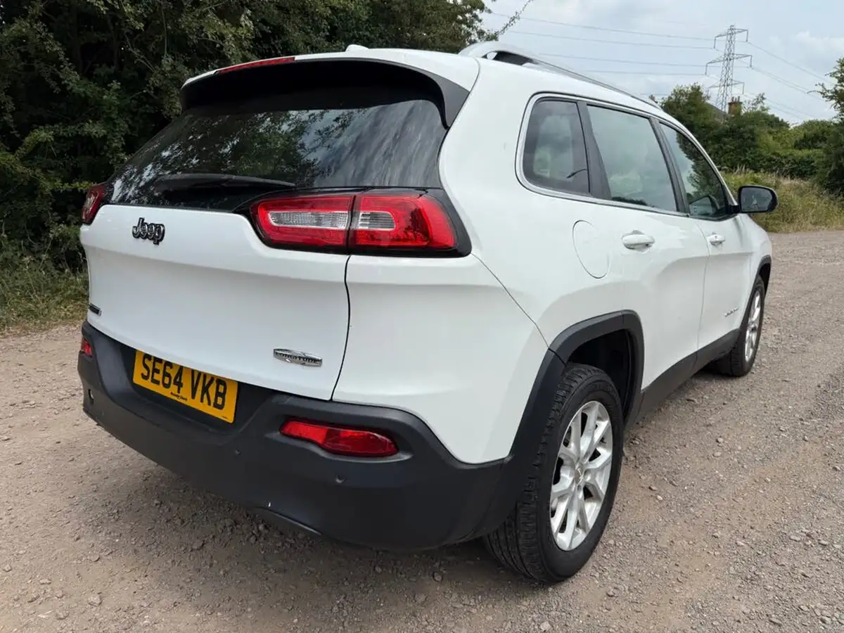 2015-jeep-cherokee-20crd-longitude-138bhp-4wd-big-4