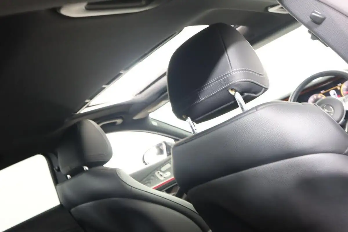 2019-mercedes-benz-cls-class-20d-cls300d-amg-line-premium-plus-big-57