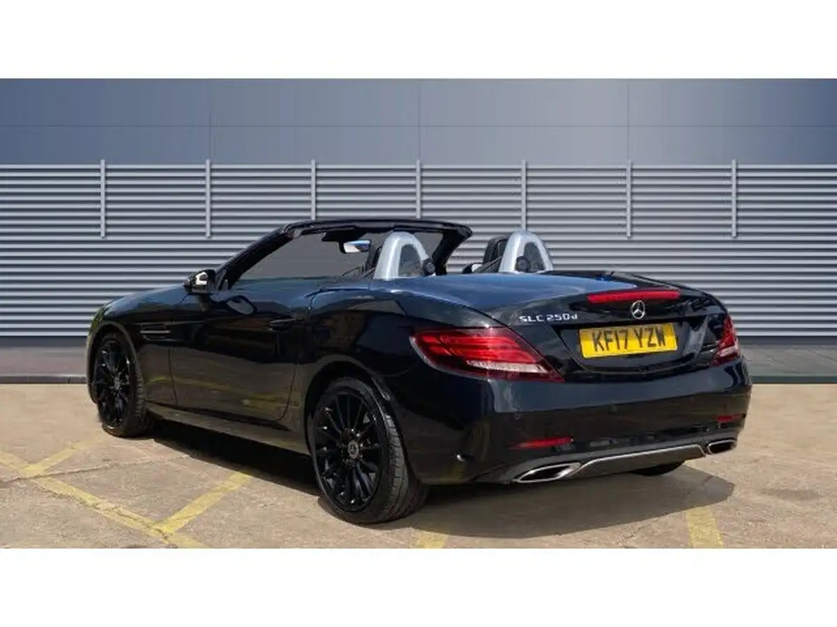 2017-mercedes-benz-slc-21d-slc250d-amg-line-big-1