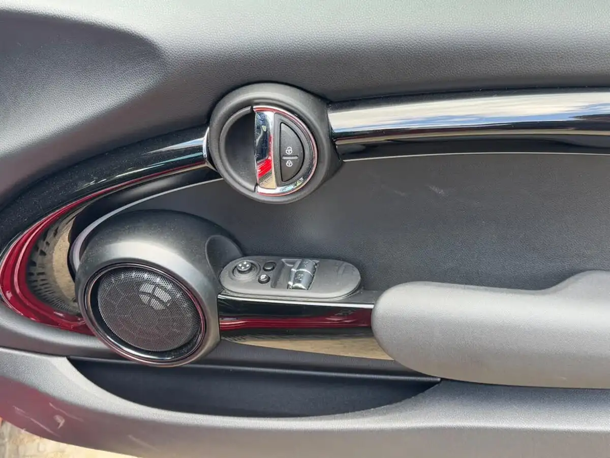 2024-mini-cooper-20-cooper-s-sport-176bhp-premium-auto-hatchback-3d-auto-big-58