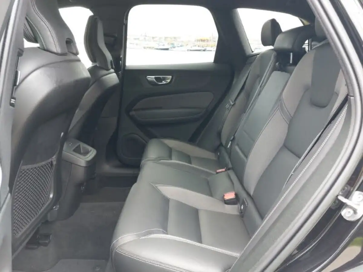 2021-volvo-xc60-20td-b4-r-design-awd-big-5