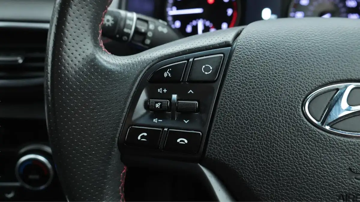 2019-hyundai-tucson-16-t-gdi-n-line-dct-big-23