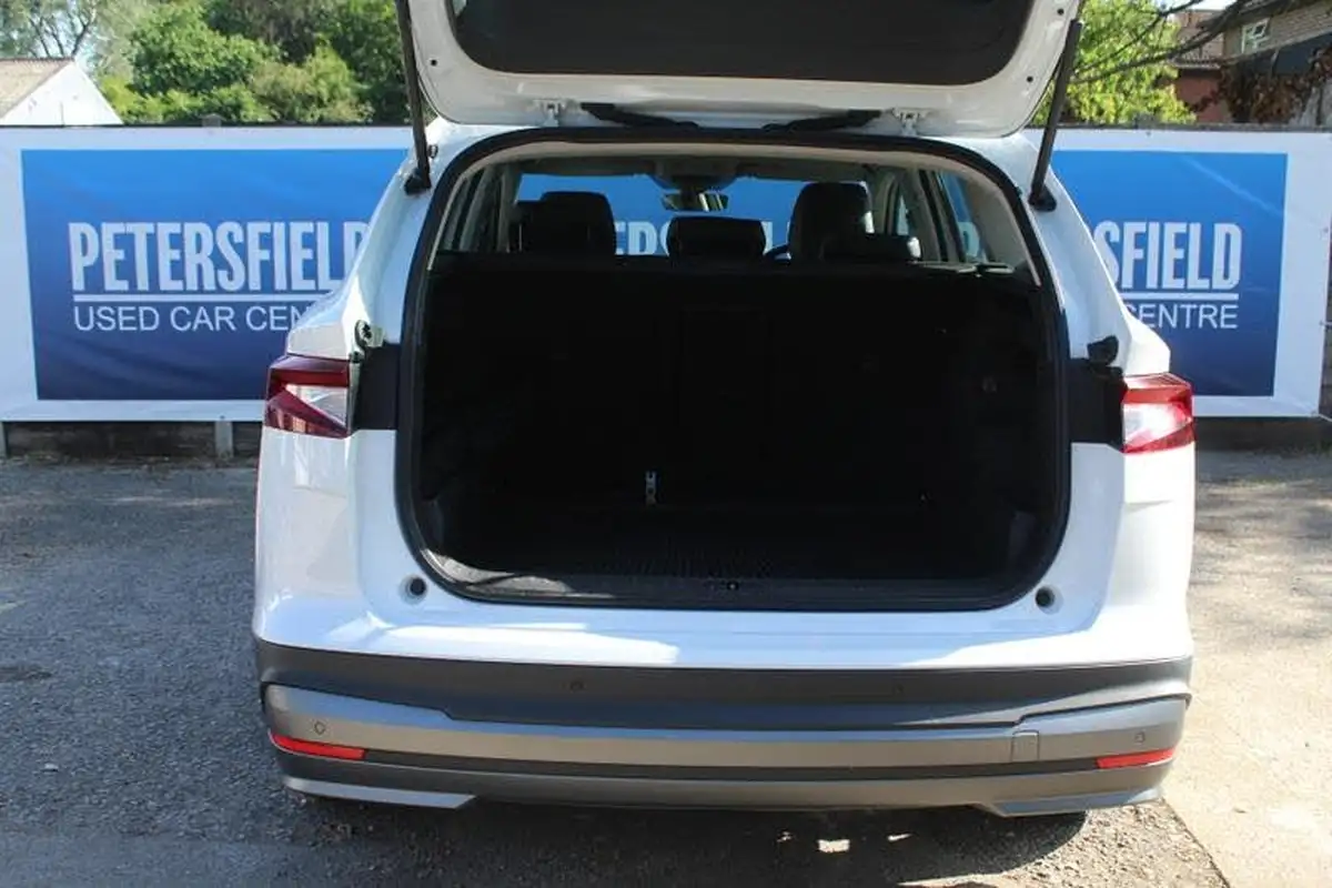 2021-skoda-enyaq-e-60-62-kwh-big-7
