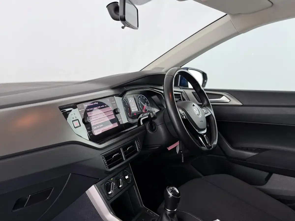 2019-volkswagen-polo-10-tsi-se-big-15