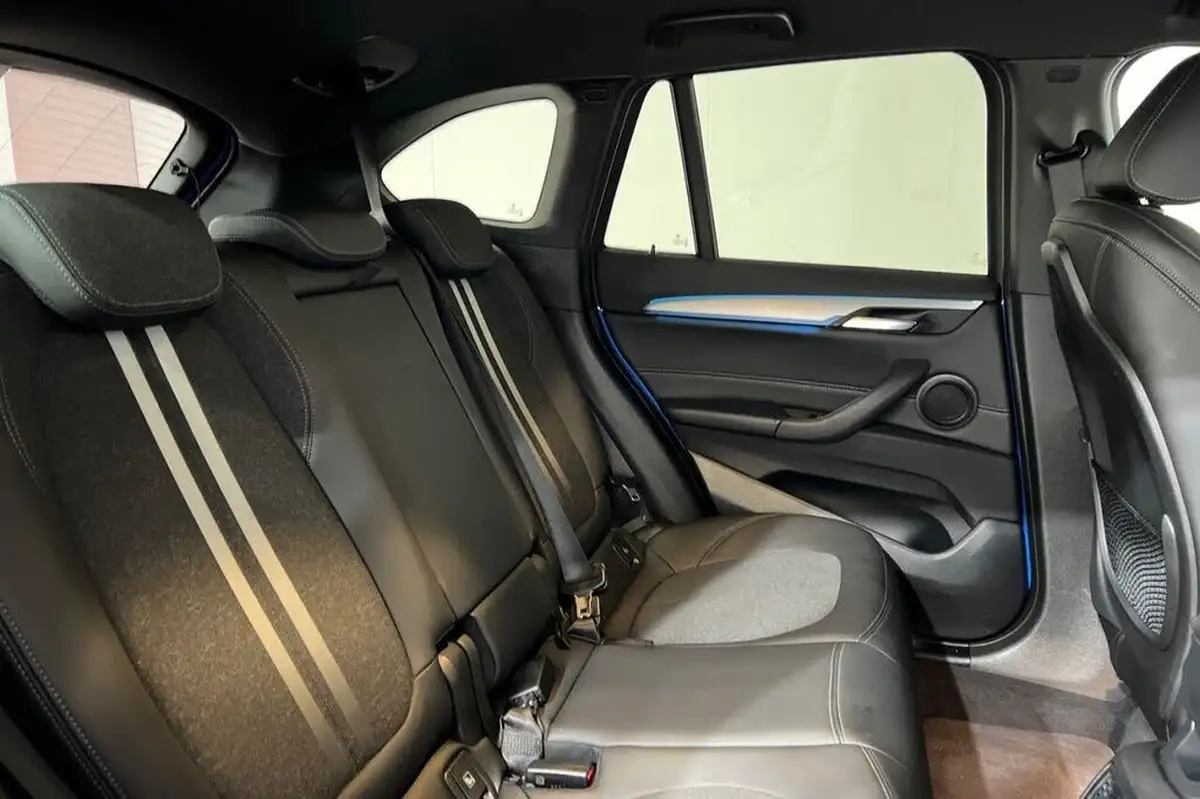 2022-bmw-x1-15-xdrive-25e-phev-m-sport-big-21