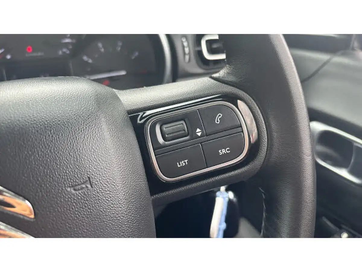 2022-citroen-c3-12-puretech-saint-james-83ps-big-25