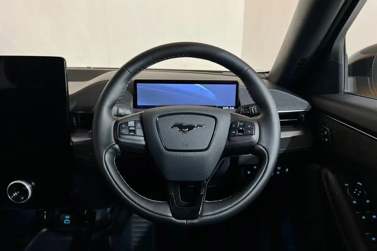 2023-ford-mustang-mach-e-e-gt-91-kwh-big-14