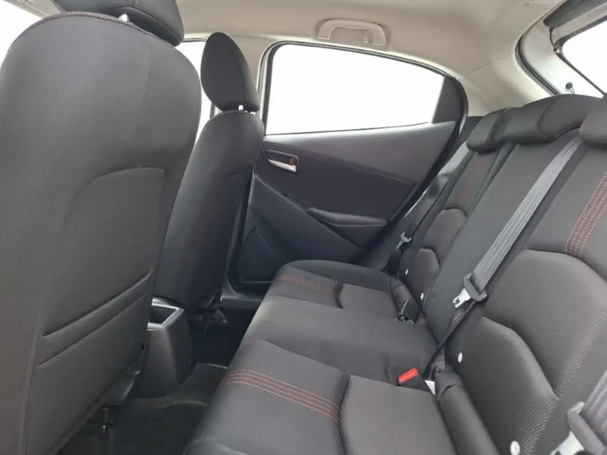2024-mazda-mazda2-15-e-skyactiv-g-homura-big-5