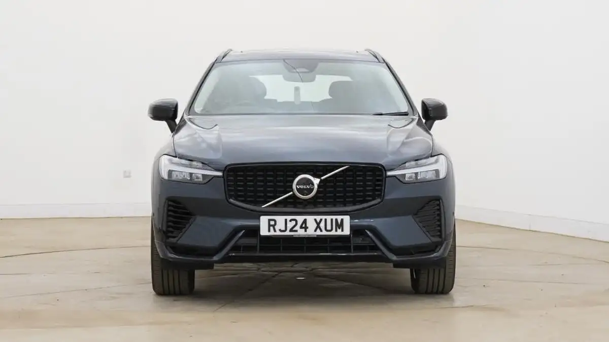 2024-volvo-xc60-20-b5-plus-big-7
