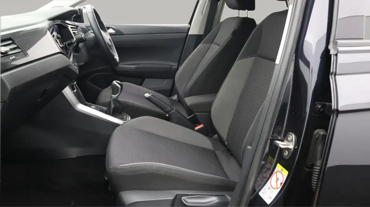2024-volkswagen-taigo-10-tsi-match-95ps-big-14