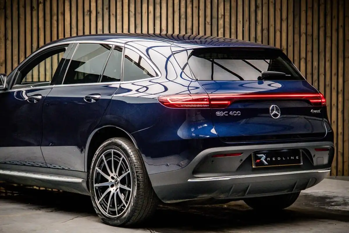 2021-mercedes-benz-eqc-e-eqc-400-amg-line-big-19