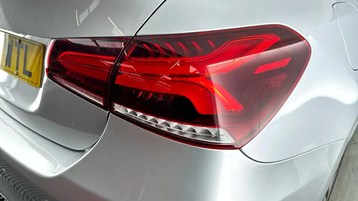 2020-mercedes-benz-a-class-13-a250e-amg-line-saloon-4d-big-24