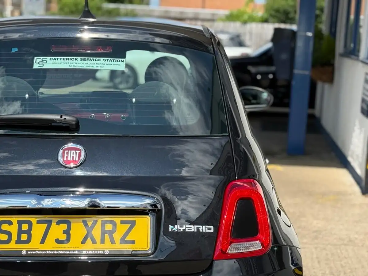 2023-fiat-500-10-red-big-32