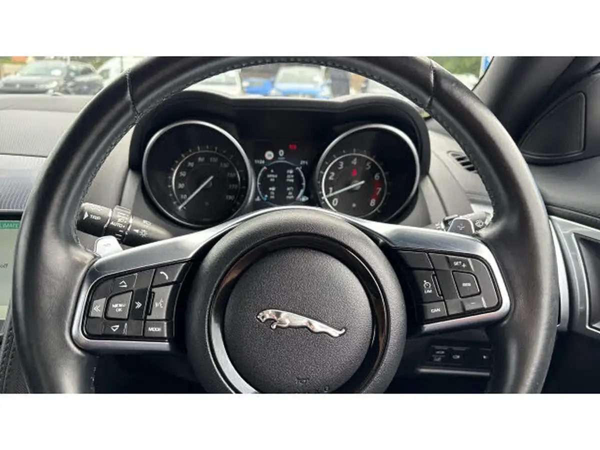 2019-jaguar-f-type-20-i4-r-dynamic-ss-coupe-big-32