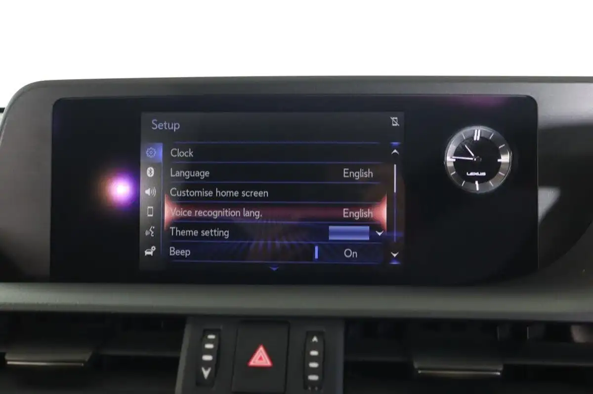 2019-lexus-es-300h-25-f-sport-big-51