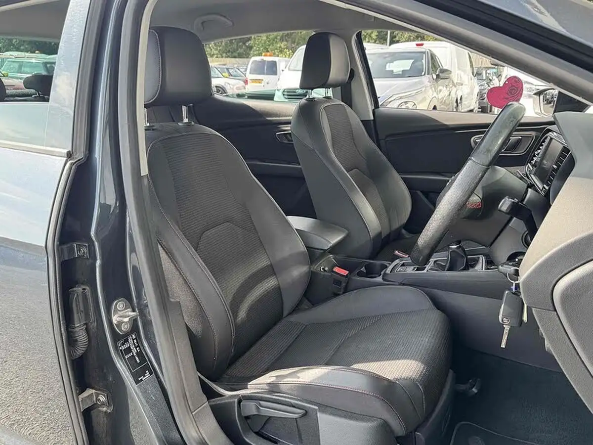 2018-seat-leon-15-tsi-evo-fr-130ps-hatchback-big-22