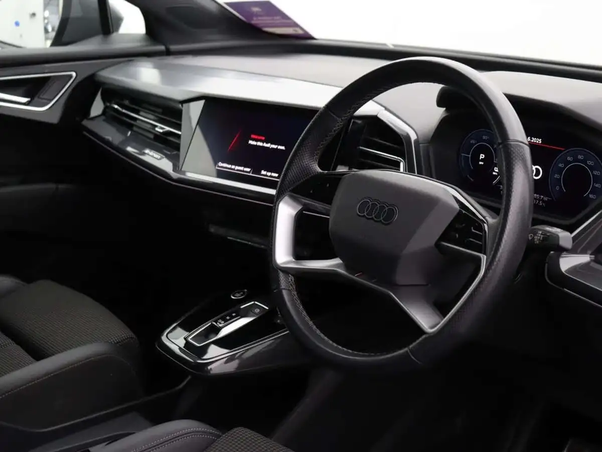 2021-audi-q4-e-tron-40e-s-line-station-wagon-big-30