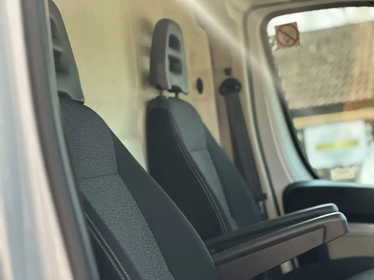 2016-fiat-ducato-20td-35-lh2-panel-big-32