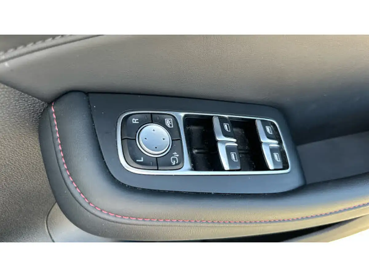 2024-mg-hs-15t-gdi-se-162ps-1490cc-dct-big-36