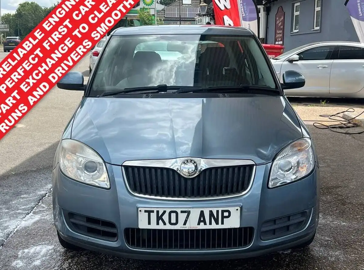 2007-skoda-fabia-12-2-hatchback-big-0