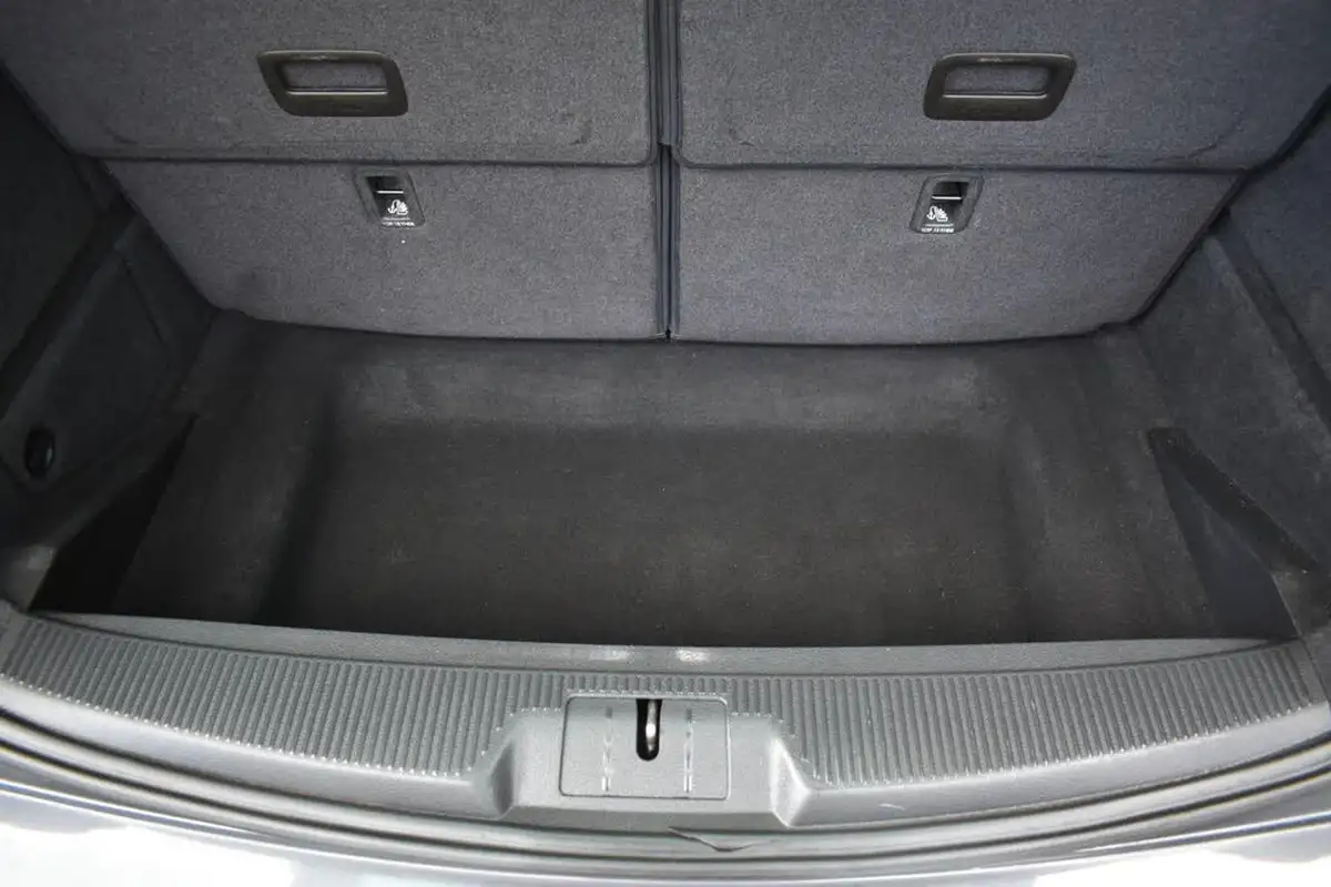2021-volkswagen-sharan-14-tsi-se-nav-dsg-big-26
