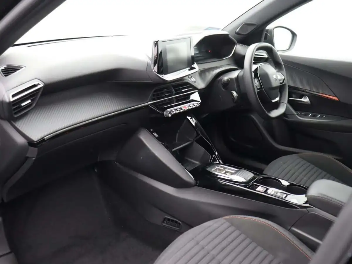 2023-peugeot-2008-suv-e-active-premium-big-10