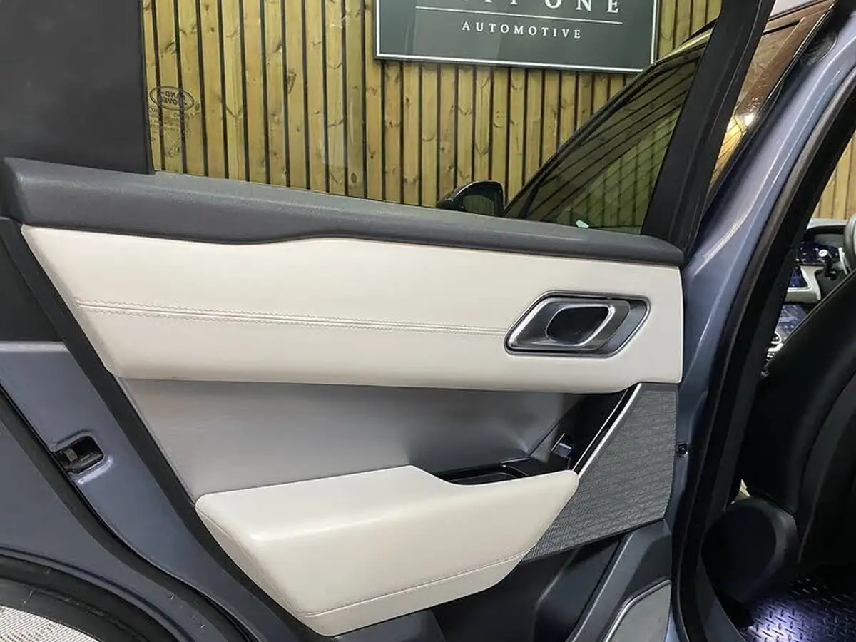 2018-land-rover-range-rover-velar-20-d240-r-dynamic-hse-big-74