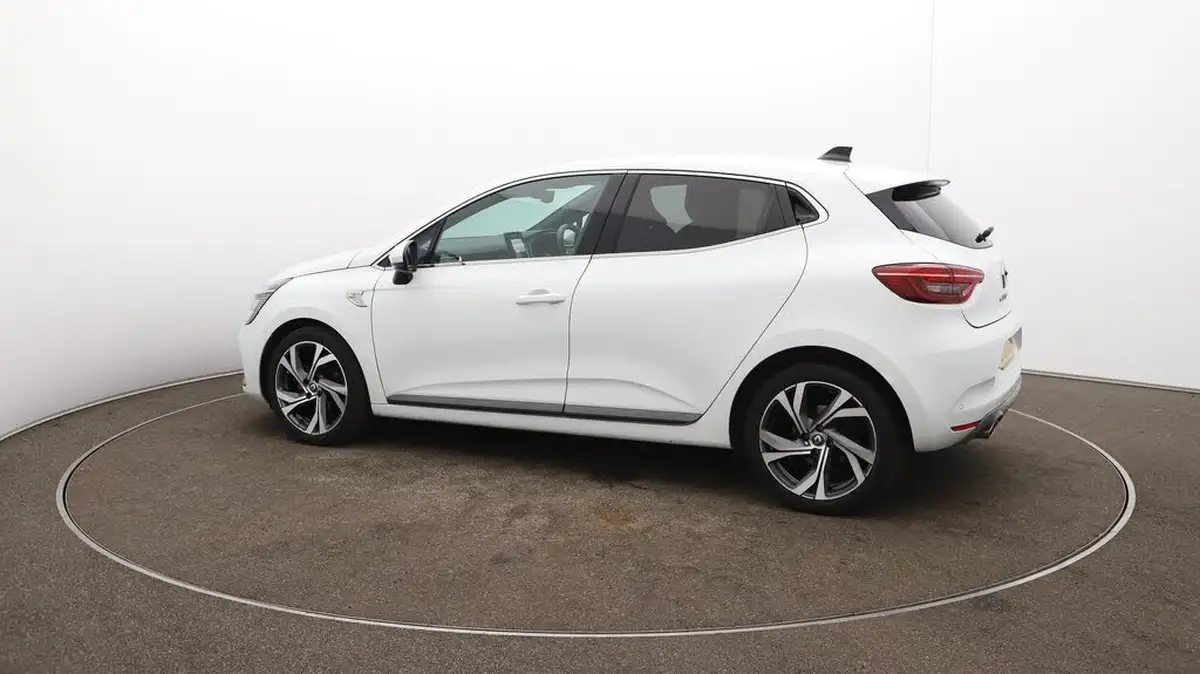 2021-renault-clio-10-tce-rs-line-90ps-big-47