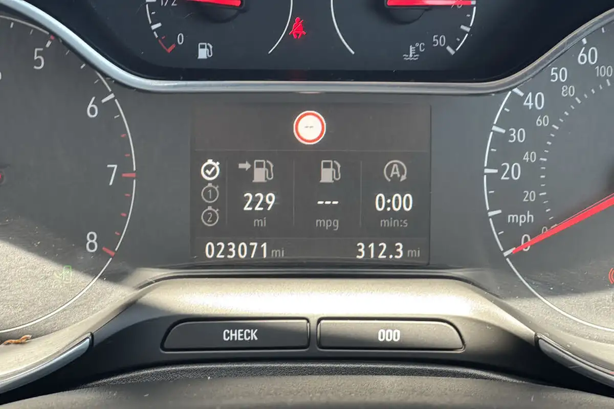 2020-vauxhall-grandland-x-12-business-edition-nav-big-14
