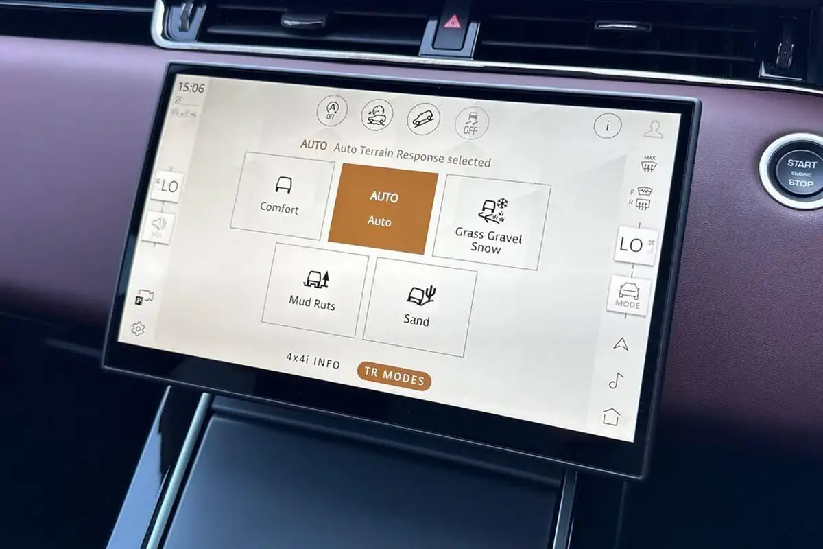 2024-land-rover-range-rover-evoque-20-d200-dynamic-hse-big-55