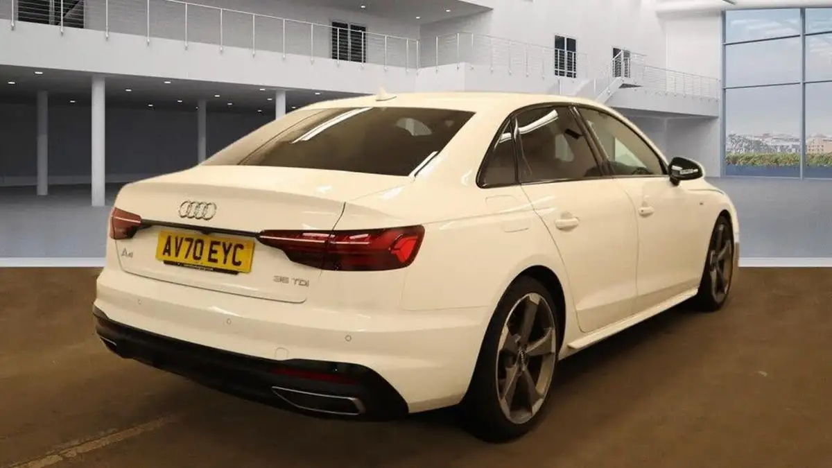 2020-audi-a4-20-35-tdi-black-edition-big-6