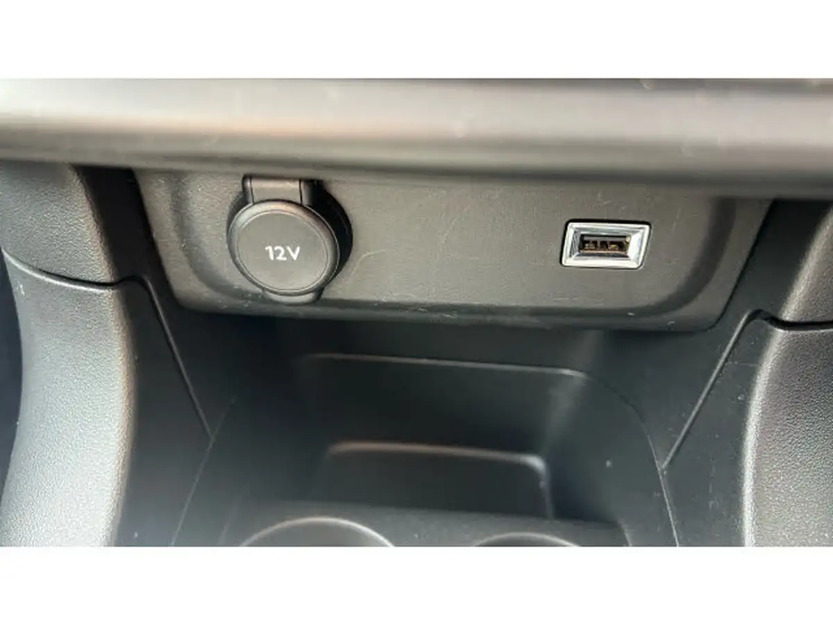 2020-citroen-c3-12-puretech-origins-83ps-big-23