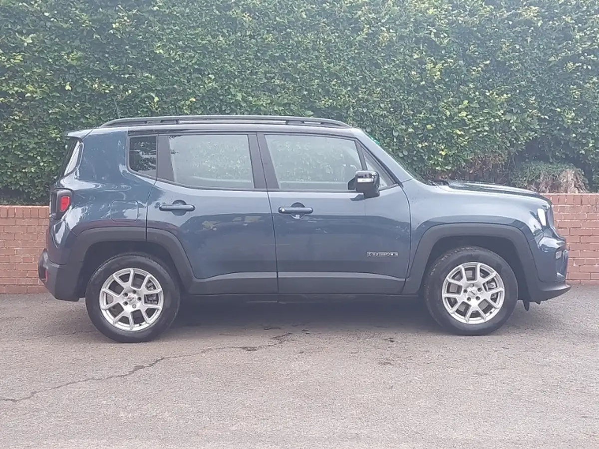 2023-jeep-renegade-13-gse-limited-big-11