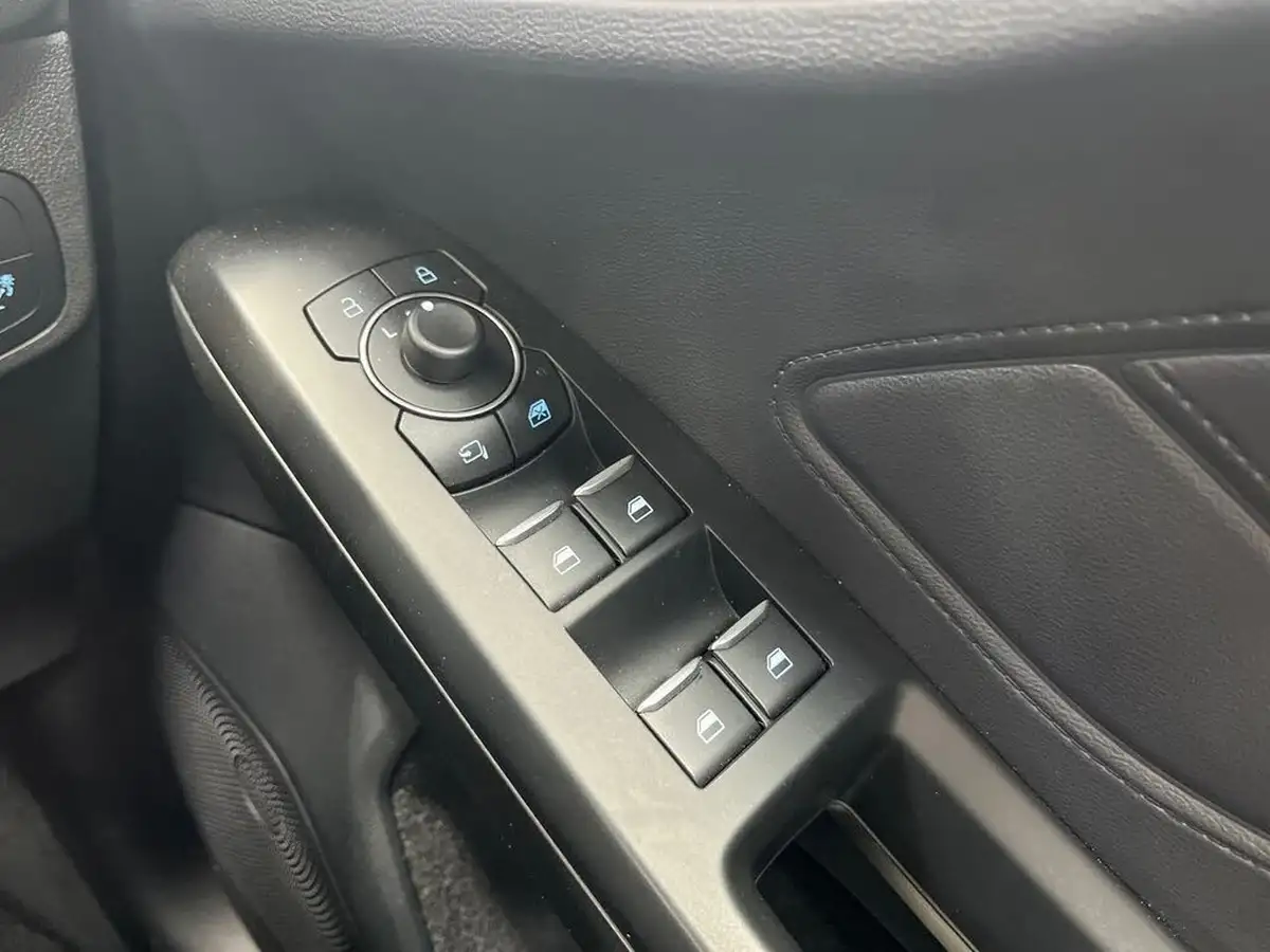 2023-ford-focus-10t-active-x-155ps-hybrid-mhev-hatchback-powershift-big-19