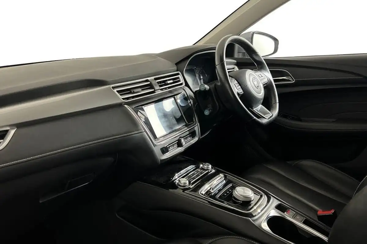 2022-mg-mg5-e-exclusive-ev-long-range-big-10