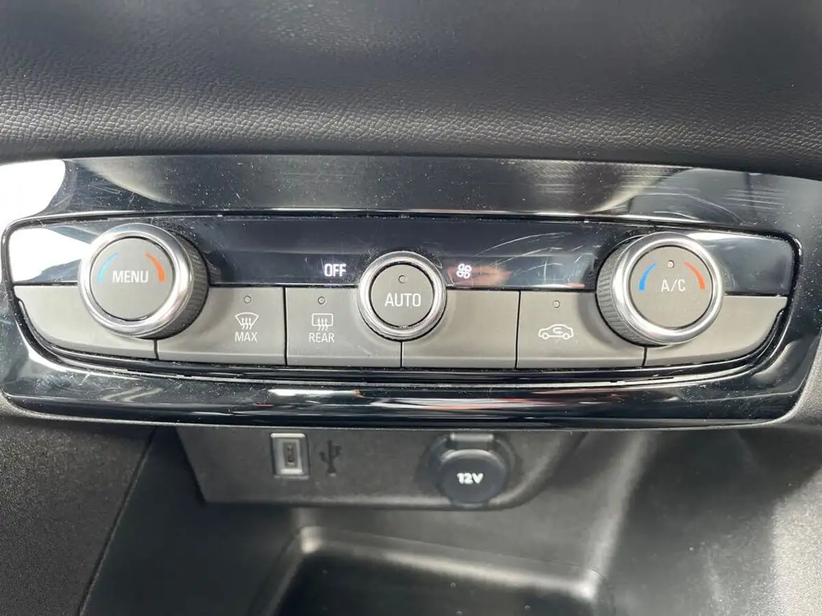 2024-vauxhall-corsa-12i-gs-big-17